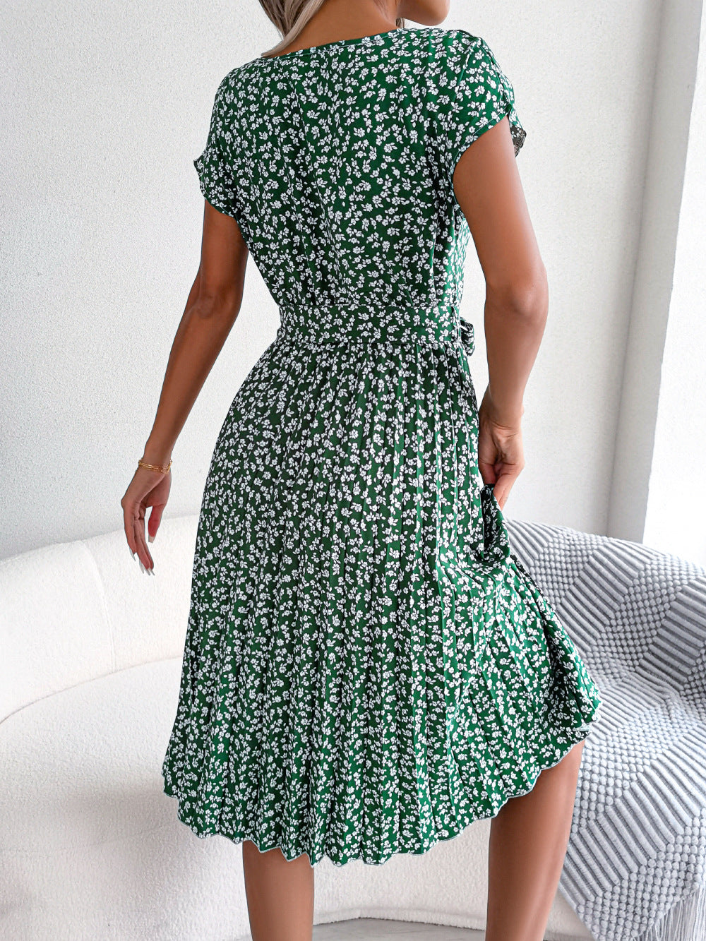 Casual Short-sleeved Floral Pleated Dress