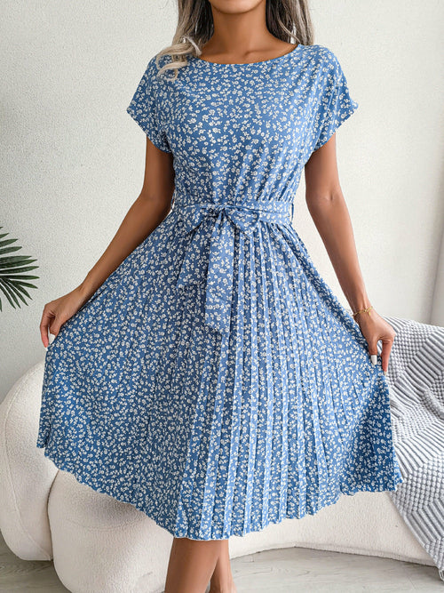 Casual Short-sleeved Floral Pleated Dress